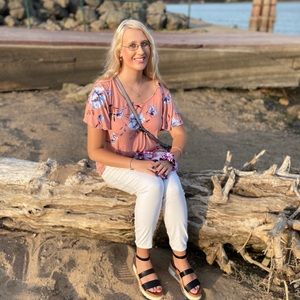 Meet your Posher, Mallory